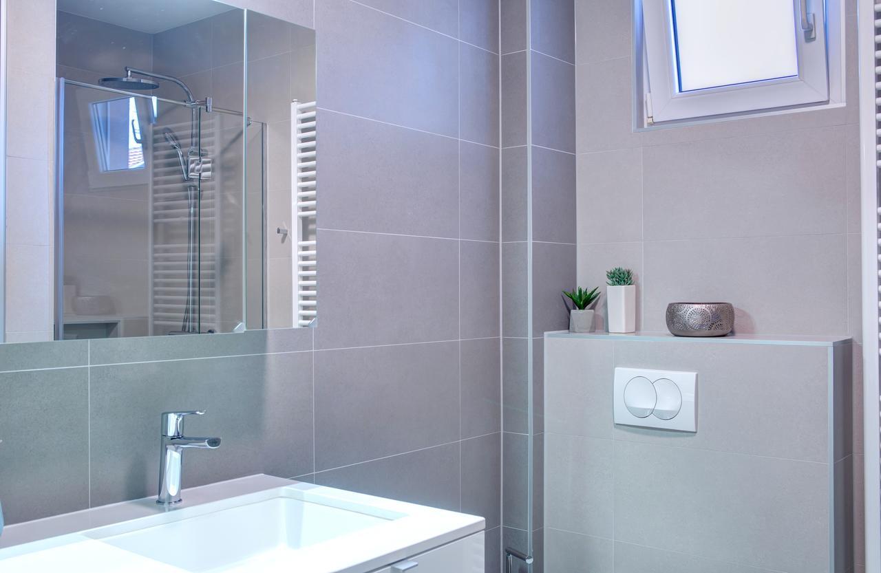 מוסטר Brand New Apartment Selma מראה חיצוני תמונה